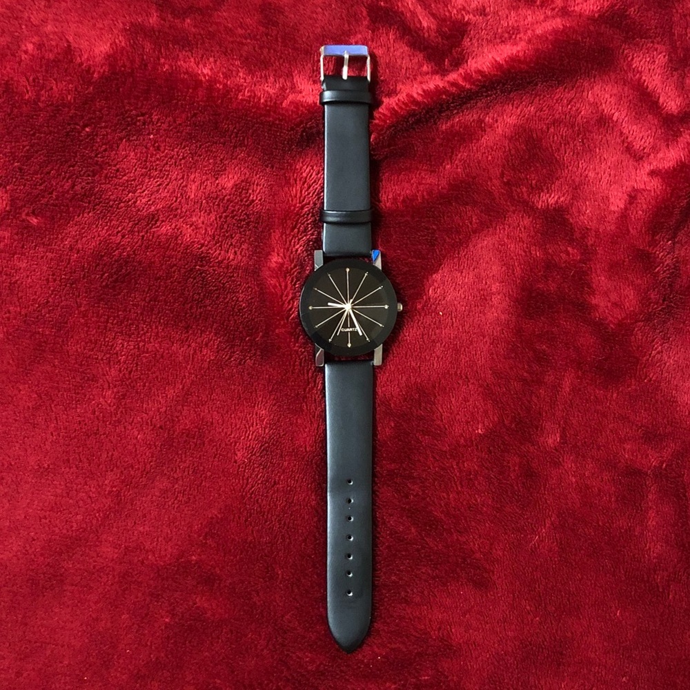 Watch - Picture 2 of 2